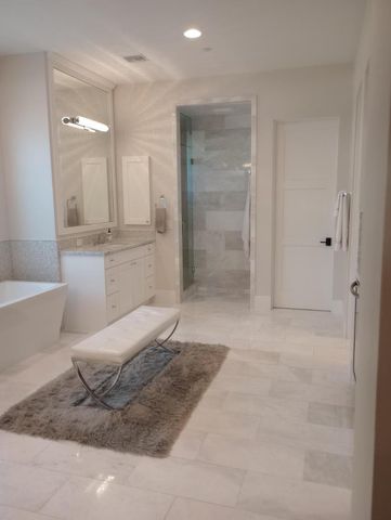 6823 E Valley Vista Lane, Paradise Valley, AZ 85253
