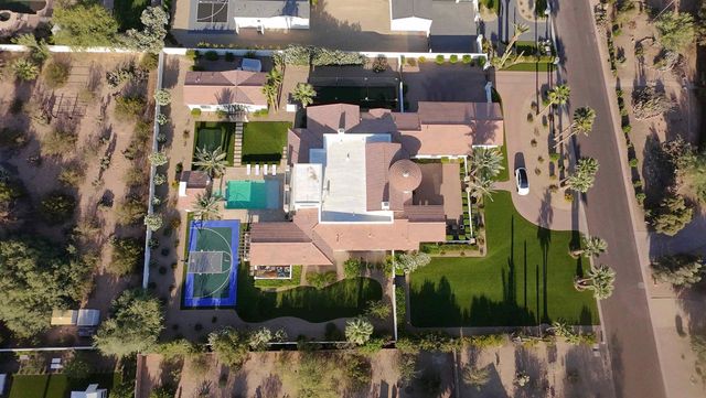 6823 E Valley Vista Lane, Paradise Valley, AZ 85253