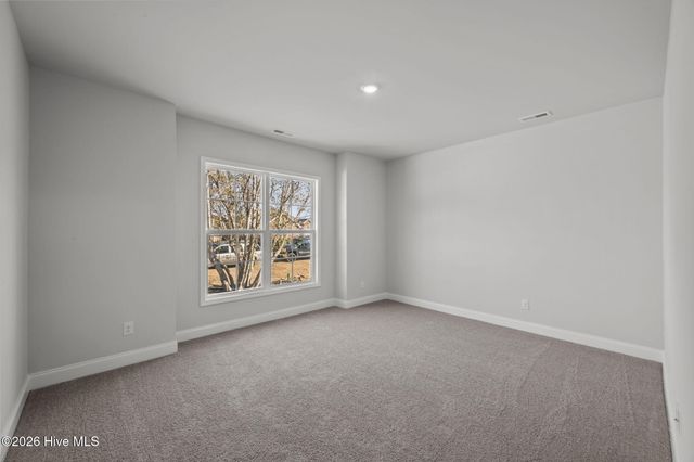 5708 Sloop Court, New Bern, NC 28560