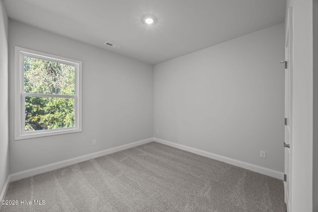 5708 Sloop Court, New Bern, NC 28560