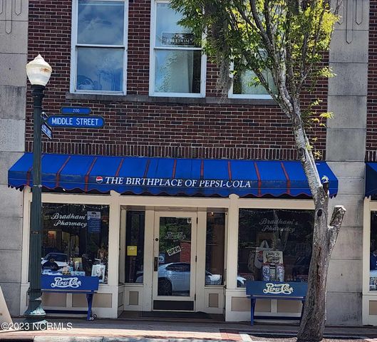 5708 Sloop Court, New Bern, NC 28560