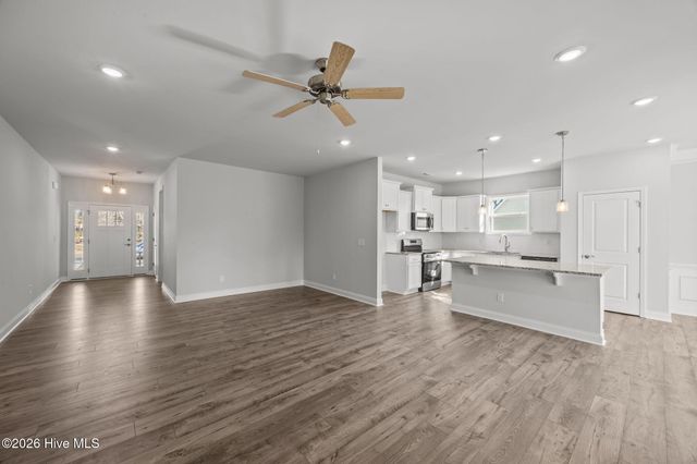 5708 Sloop Court, New Bern, NC 28560