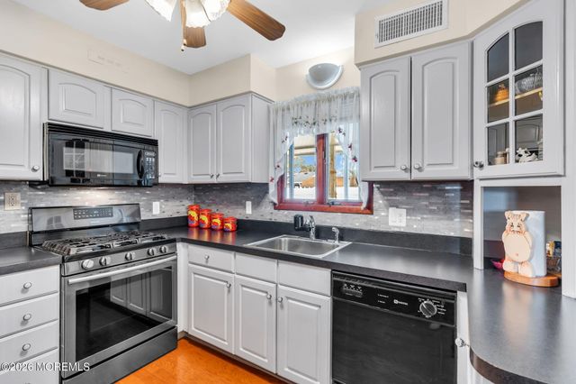 416 Sycamore Drive, Lanoka Harbor, NJ 08734