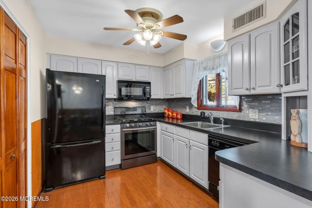 416 Sycamore Drive, Lanoka Harbor, NJ 08734