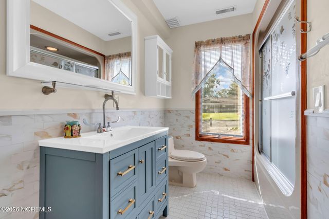 416 Sycamore Drive, Lanoka Harbor, NJ 08734