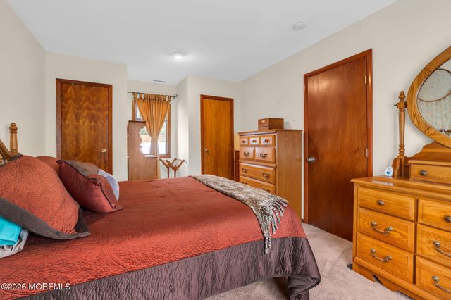416 Sycamore Drive, Lanoka Harbor, NJ 08734
