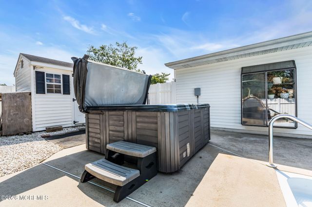 416 Sycamore Drive, Lanoka Harbor, NJ 08734