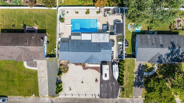 416 Sycamore Drive, Lanoka Harbor, NJ 08734