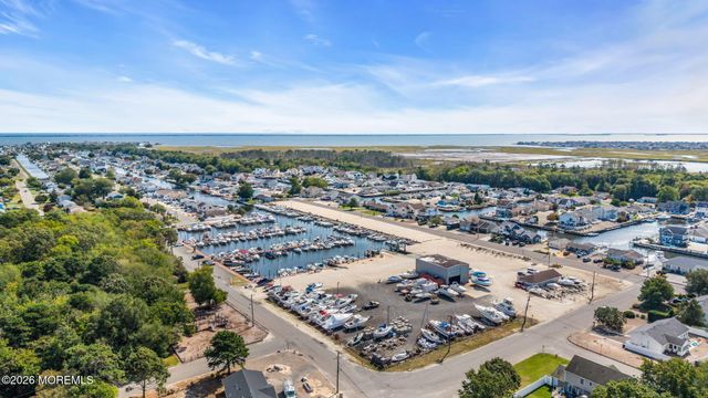416 Sycamore Drive, Lanoka Harbor, NJ 08734