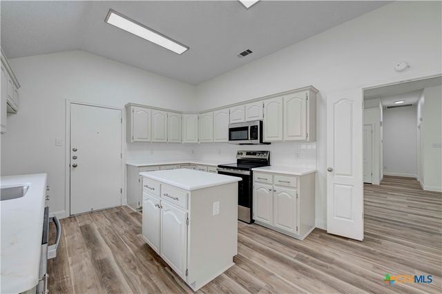 604 Arapaho Drive, Harker Heights, TX 76548