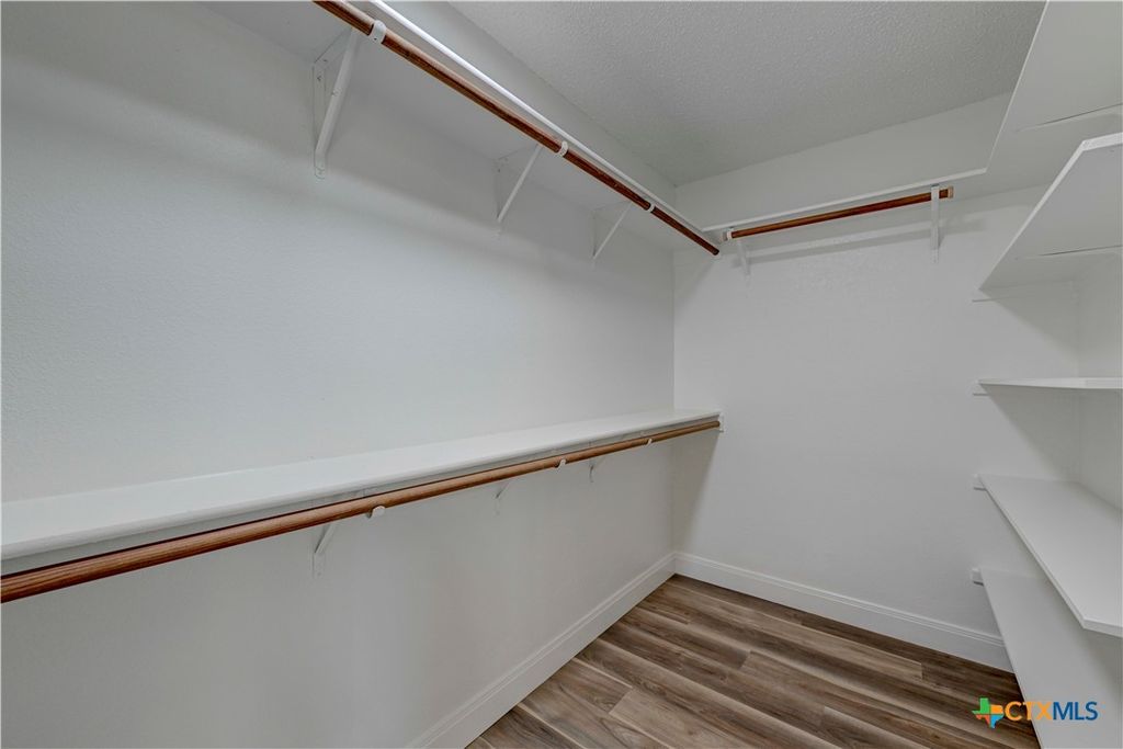 Image 13 of property listing at 604 Arapaho Drive, Harker Heights, TX 76548