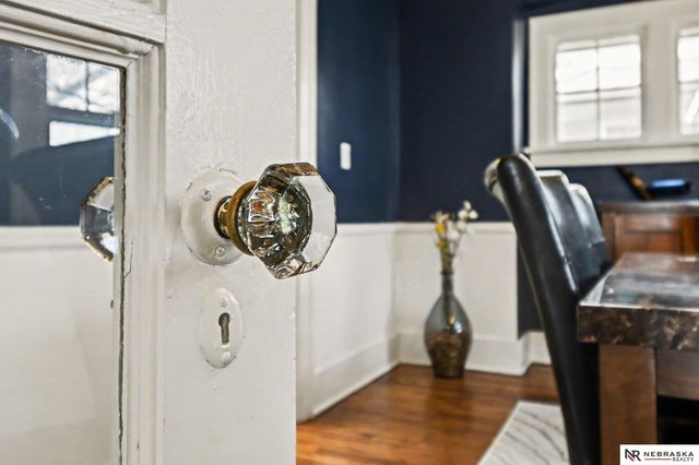 304 S 49th Avenue, Omaha, NE 68132