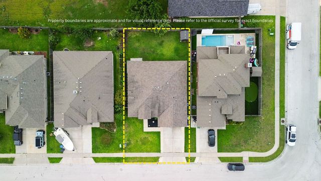 2015 Chesapeake Bay Dr, Portland, TX 78374