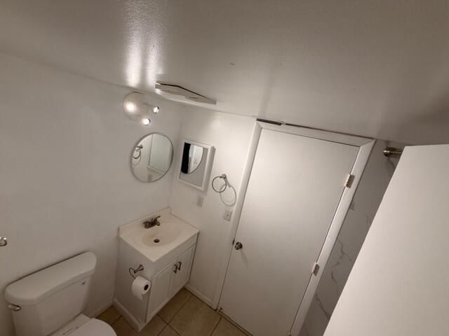 5661 Riverside Drive 203b7, Coral Springs, FL 33067