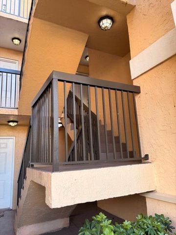5661 Riverside Drive 203b7, Coral Springs, FL 33067