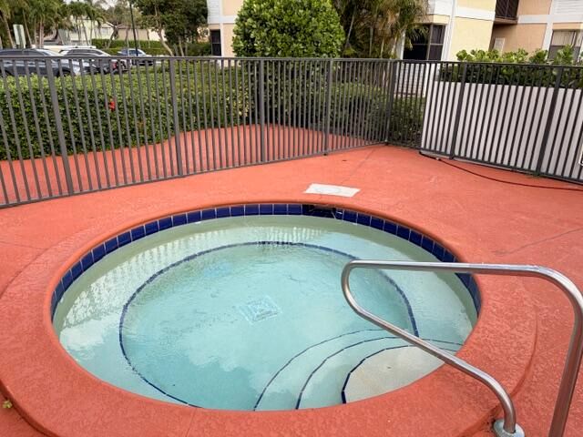 5661 Riverside Drive 203b7, Coral Springs, FL 33067