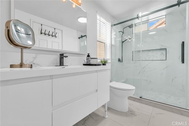 4842 Sapphire, Cypress, CA 90630