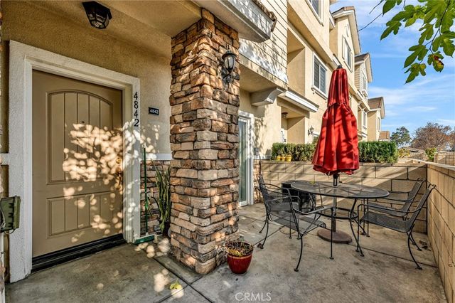 4842 Sapphire, Cypress, CA 90630
