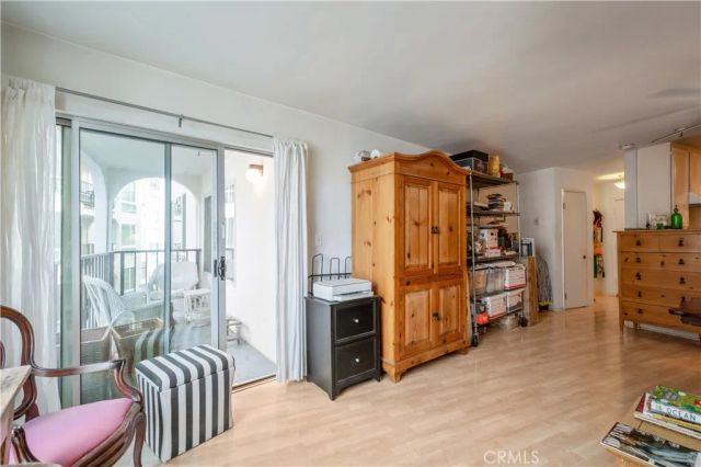 565 Esplanade 202, Redondo Beach, CA 90277