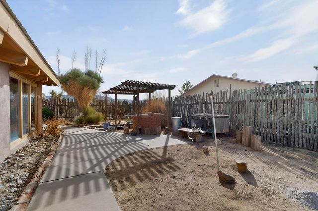 1621 31st Street SE, Rio Rancho, NM 87124