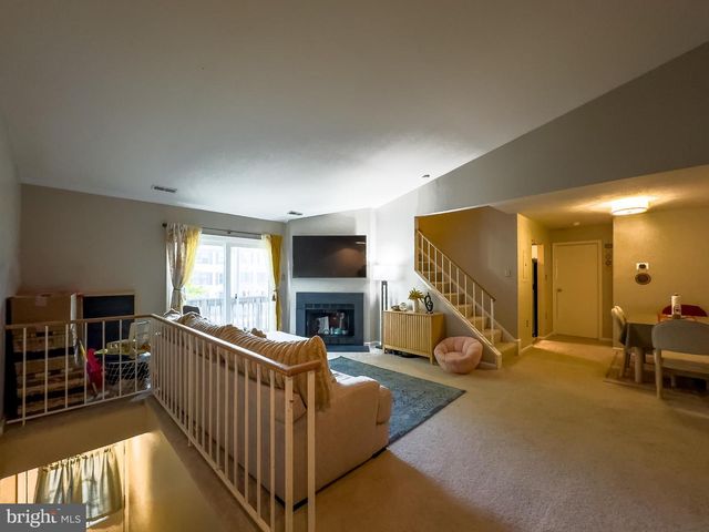 7416 ROKEBY DR, Manassas, VA 20109