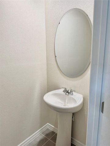 2925 CANARY AVENUE, Davenport, FL 33837