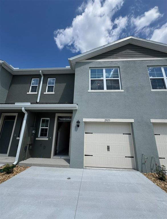 2925 CANARY AVENUE, Davenport, FL 33837