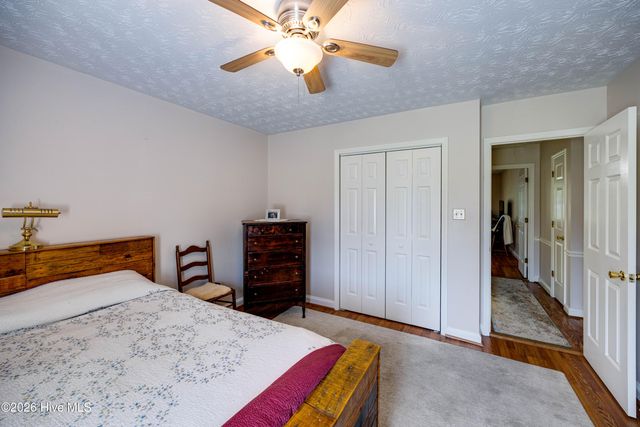 223 Lakemere Drive, New Bern, NC 28562