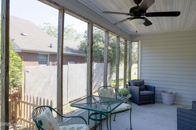 223 Lakemere Drive, New Bern, NC 28562