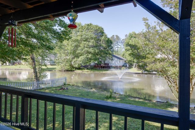 223 Lakemere Drive, New Bern, NC 28562