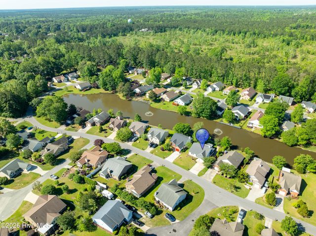 223 Lakemere Drive, New Bern, NC 28562