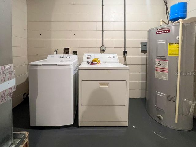 3920 SW 21ST STREET, Gainesville, FL 32608