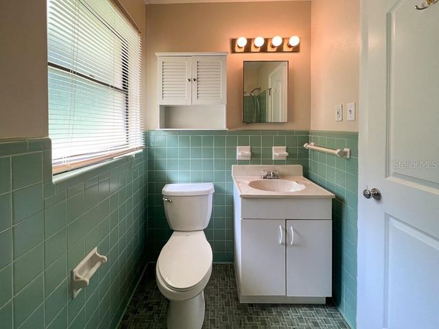 3920 SW 21ST STREET, Gainesville, FL 32608