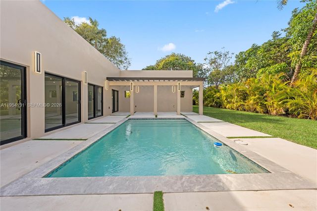 12335 Griffing Blvd, North Miami, FL 33161