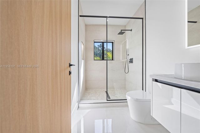 12335 Griffing Blvd, North Miami, FL 33161