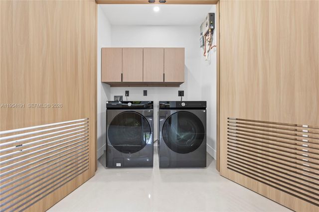 12335 Griffing Blvd, North Miami, FL 33161