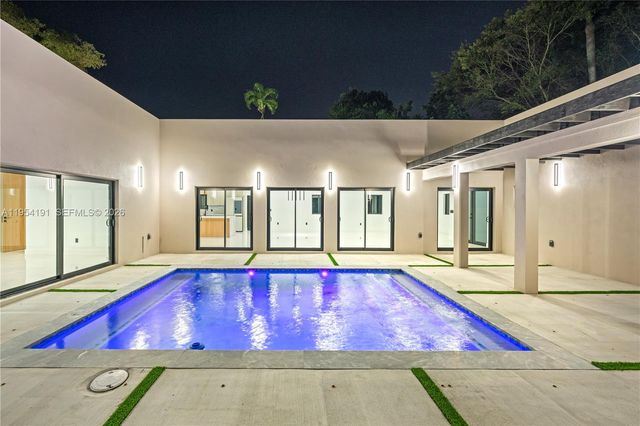 12335 Griffing Blvd, North Miami, FL 33161