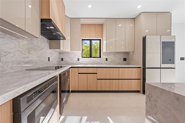 12335 Griffing Blvd, North Miami, FL 33161