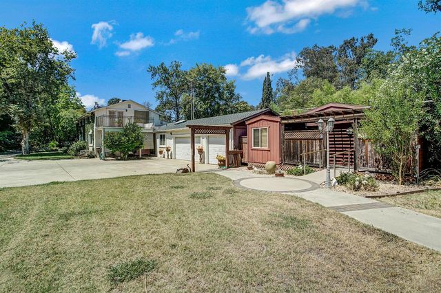 6444 Sylvan Rd, Citrus Heights, CA 95610