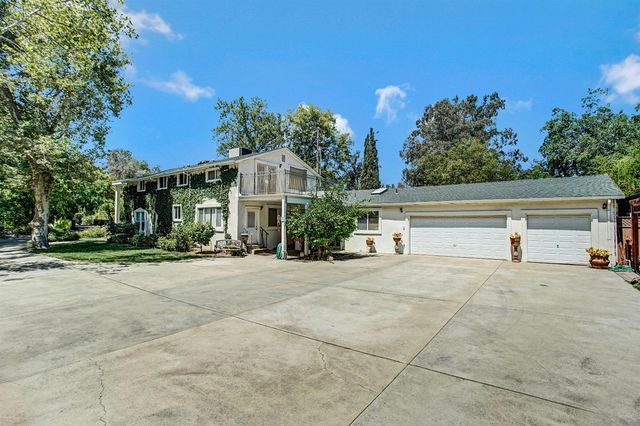 6444 Sylvan Rd, Citrus Heights, CA 95610