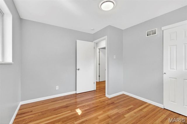 1730 Crosby Lane, Florissant, MO 63031