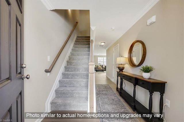 905 Elderberry Way 67, Greensboro, NC 27410