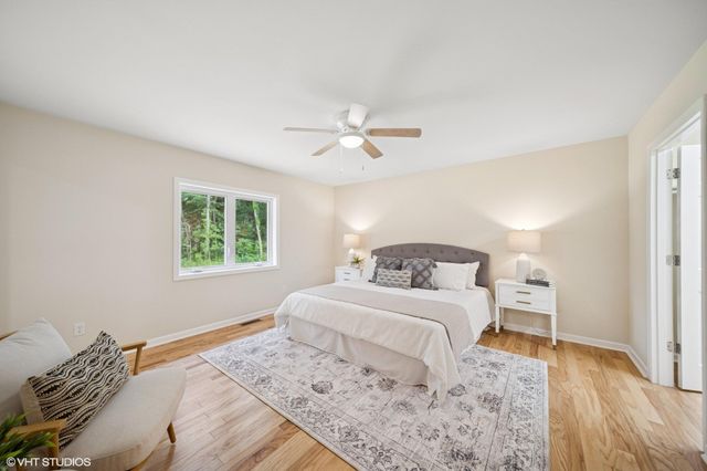 9102 W Valley Court, Michigan City, IN 46360