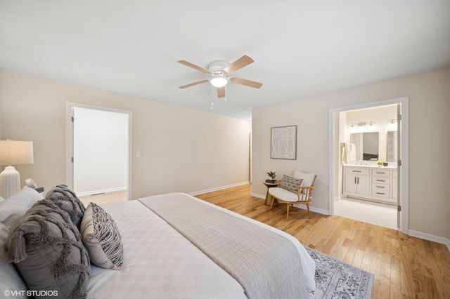 9102 W Valley Court, Michigan City, IN 46360