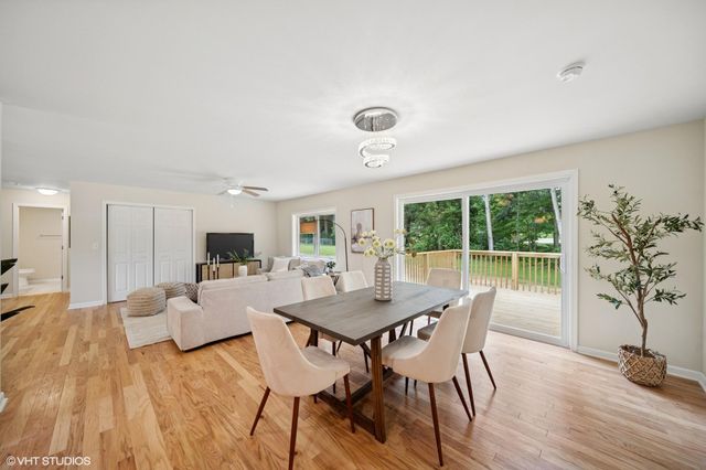 9102 W Valley Court, Michigan City, IN 46360