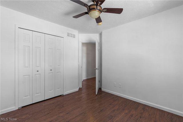 1138 Ledgestone Drive, Wadsworth, OH 44281