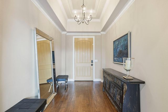 8720 Oakmere Ct, Roseville, CA 95747