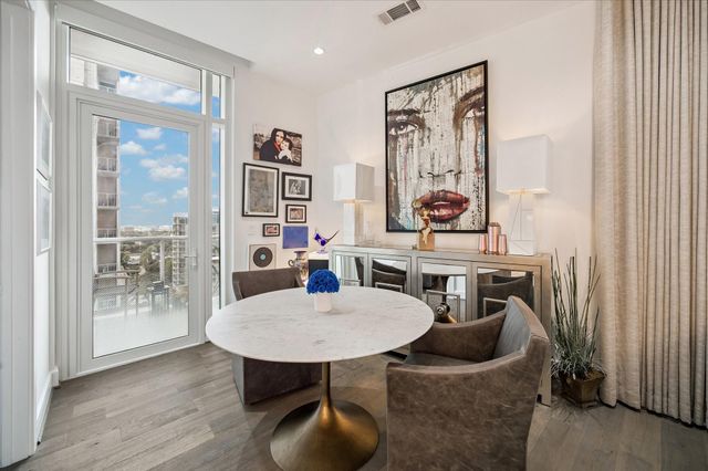 4521 San Felipe Street 1304, Houston, TX 77027