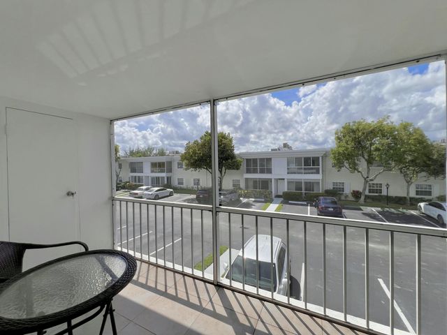 6421 BAY CLUB Drive 3, Fort Lauderdale, FL 33308