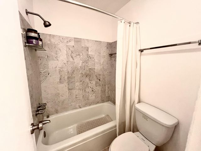 6421 BAY CLUB Drive 3, Fort Lauderdale, FL 33308